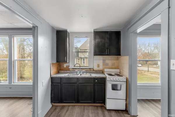 $199,900 | 415 North 2nd Street, Elkhart, IN 46516