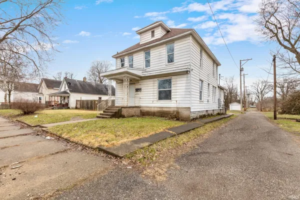 $199,900 | 415 North 2nd Street, Elkhart, IN 46516