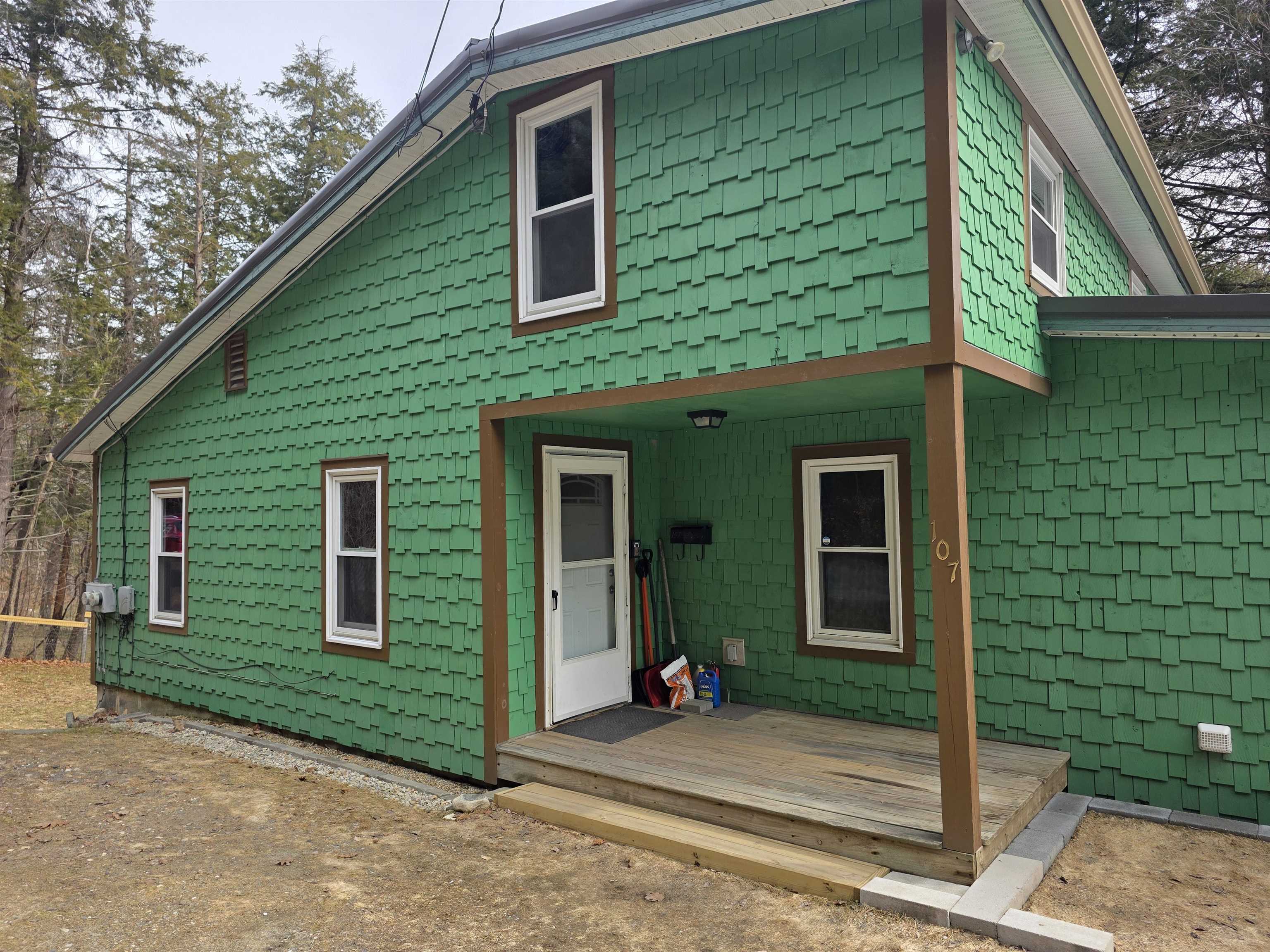 107 Litchfield Street Springfield, VT 05156 - Photo 1 of 30