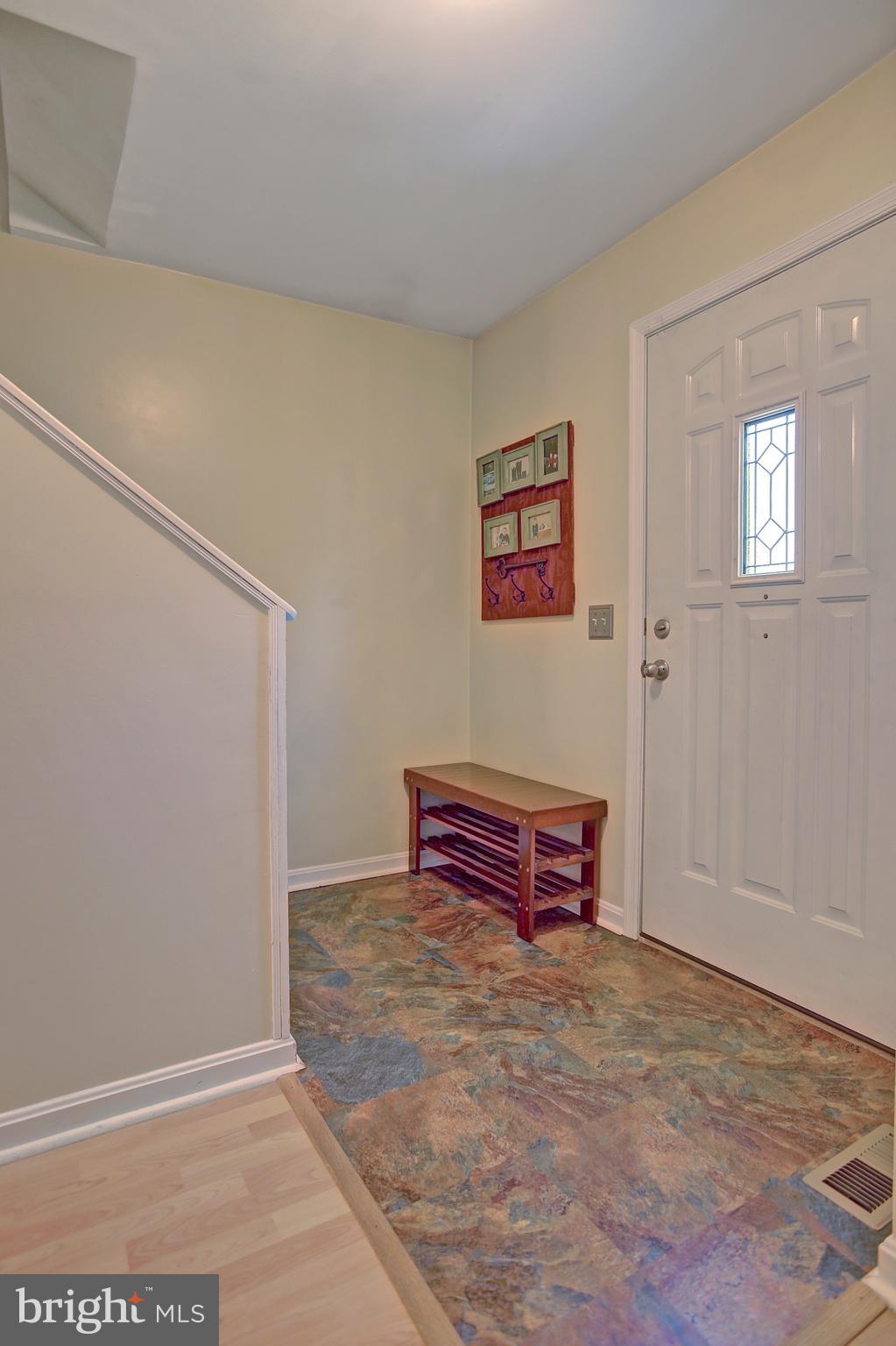 310 Debra Road Mechanicsburg, PA 17050 - Photo 5 of 34 Gallery Image 5