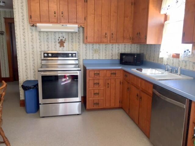 26 Cushman Road Winslow, ME 04901 - Photo 4 of 27 Kitchen