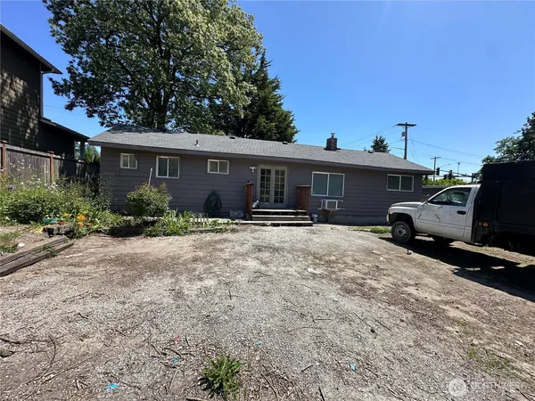 $510,000 | 11918 4th Avenue West, Everett, WA 98204