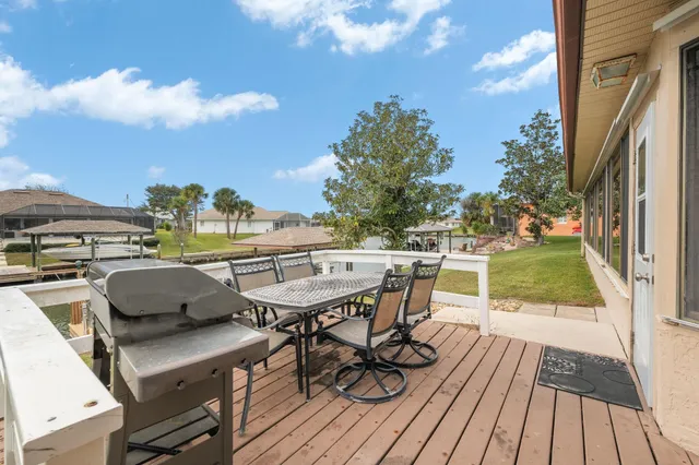 $560,000 | 25 Cottagegate Court, Palm Coast, FL 32137