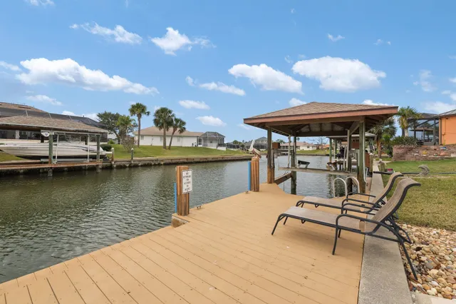 $560,000 | 25 Cottagegate Court, Palm Coast, FL 32137