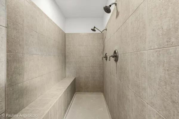 $1,299,000 | 528 South Cook Street, Barrington, IL 60010