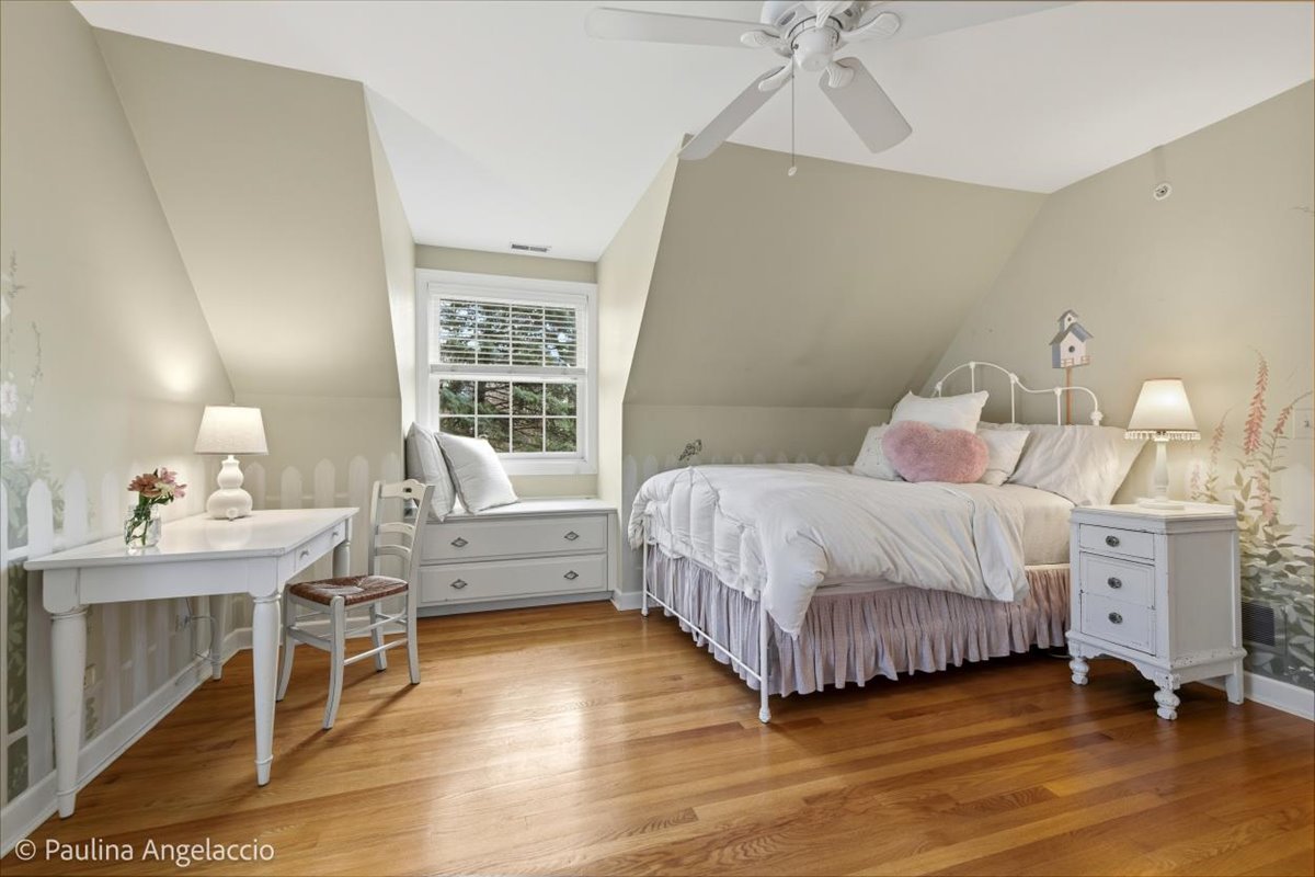 528 South Cook Street Barrington, IL 60010 - Photo 32 of 51