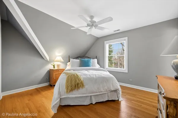 $1,299,000 | 528 South Cook Street, Barrington, IL 60010