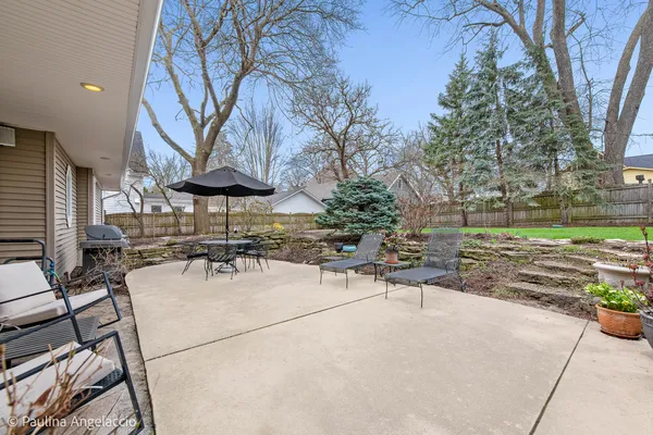 $1,299,000 | 528 South Cook Street, Barrington, IL 60010