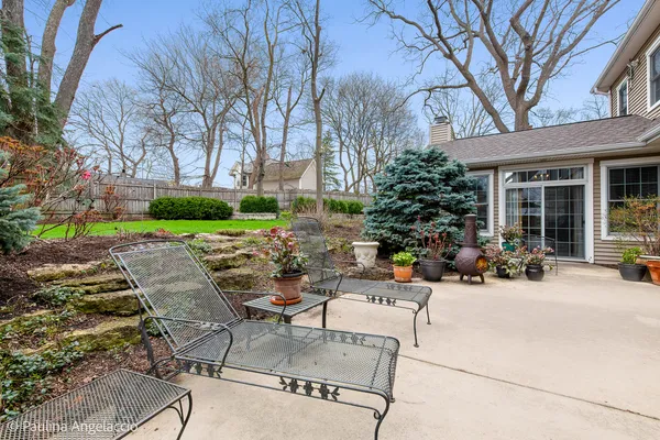$1,299,000 | 528 South Cook Street, Barrington, IL 60010
