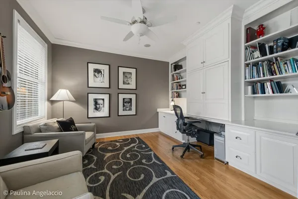 $1,299,000 | 528 South Cook Street, Barrington, IL 60010