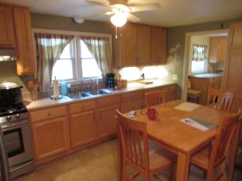2830 Quarterline Road Muskegon, MI 49444 - Photo 5 of 12 IMG_3722-800