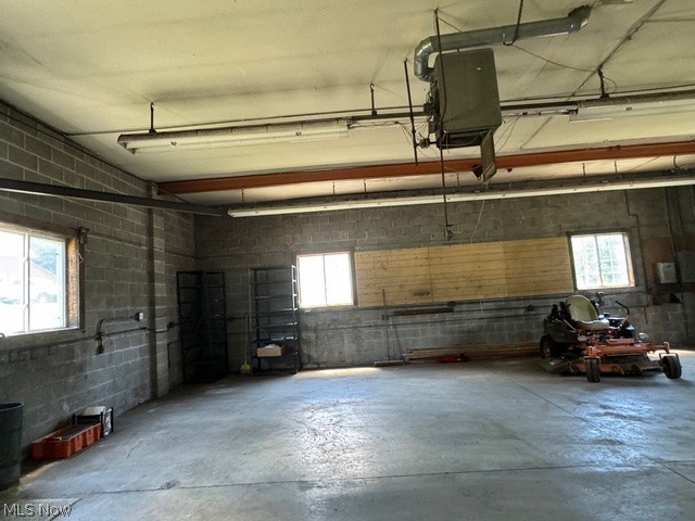6900 North Ridge Road East Geneva, OH 44041 - Photo 29 of 37 View of garage