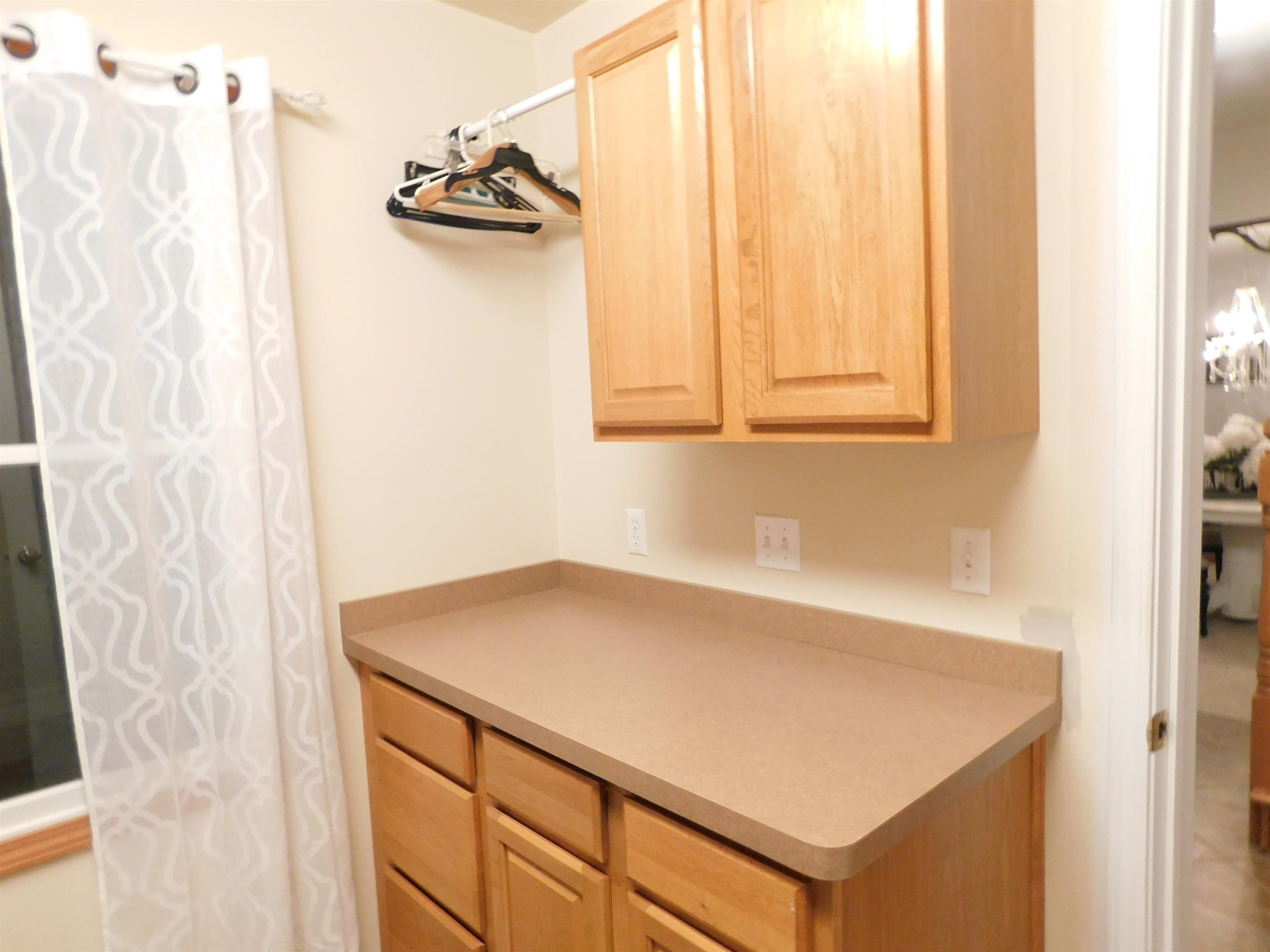 5182 General Squier Road Dryden, MI 48428 - Photo 16 of 42 1st Floor Laundry