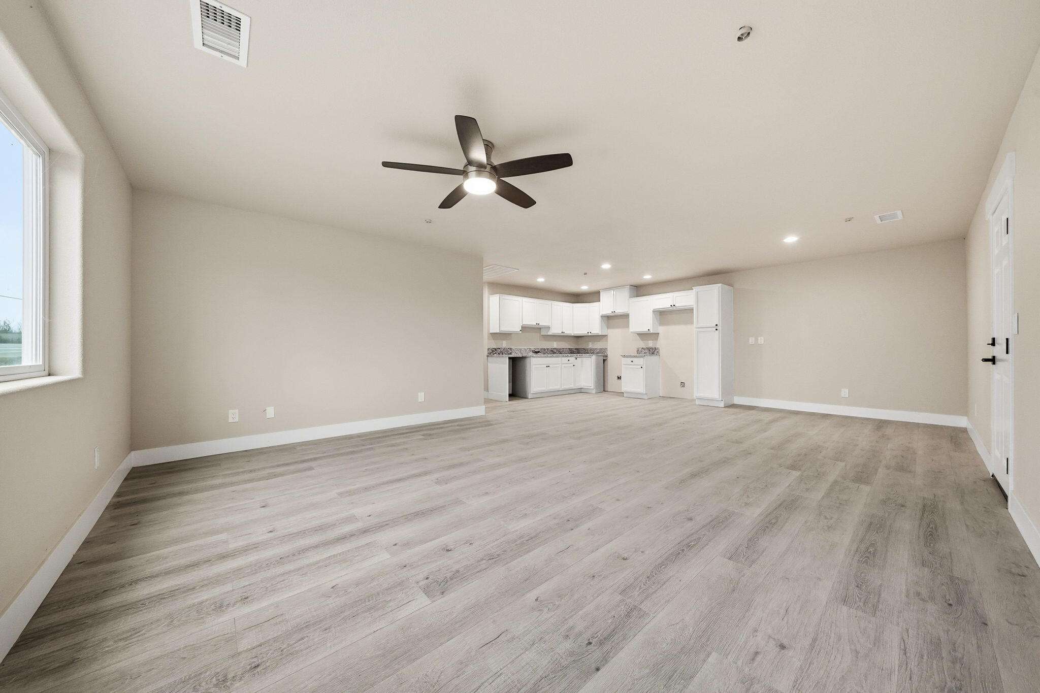 17014 Keswick Dam Road Redding, CA 96003 - Photo 8 of 61 5-web-or-mls-IMG-05