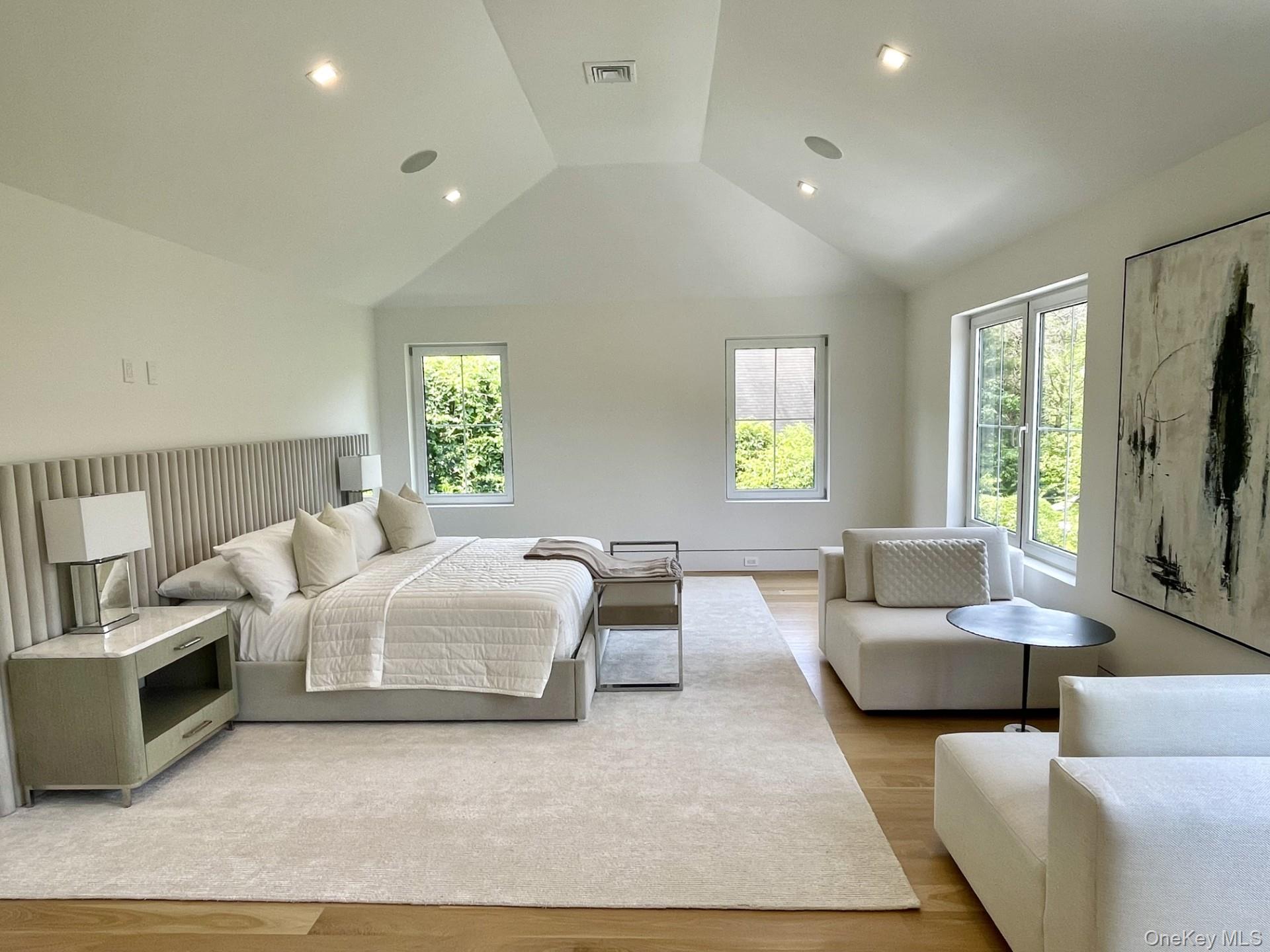 354 St Andrews Road Southampton, NY 11968 - Photo 14 of 37