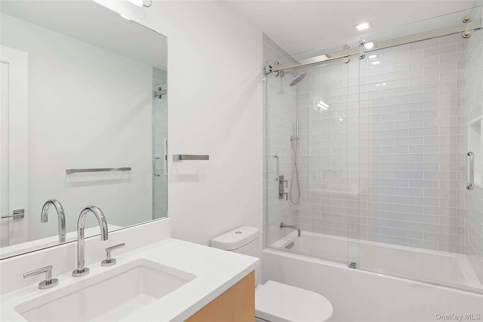 354 St Andrews Road Southampton, NY 11968 - Photo 21 of 37