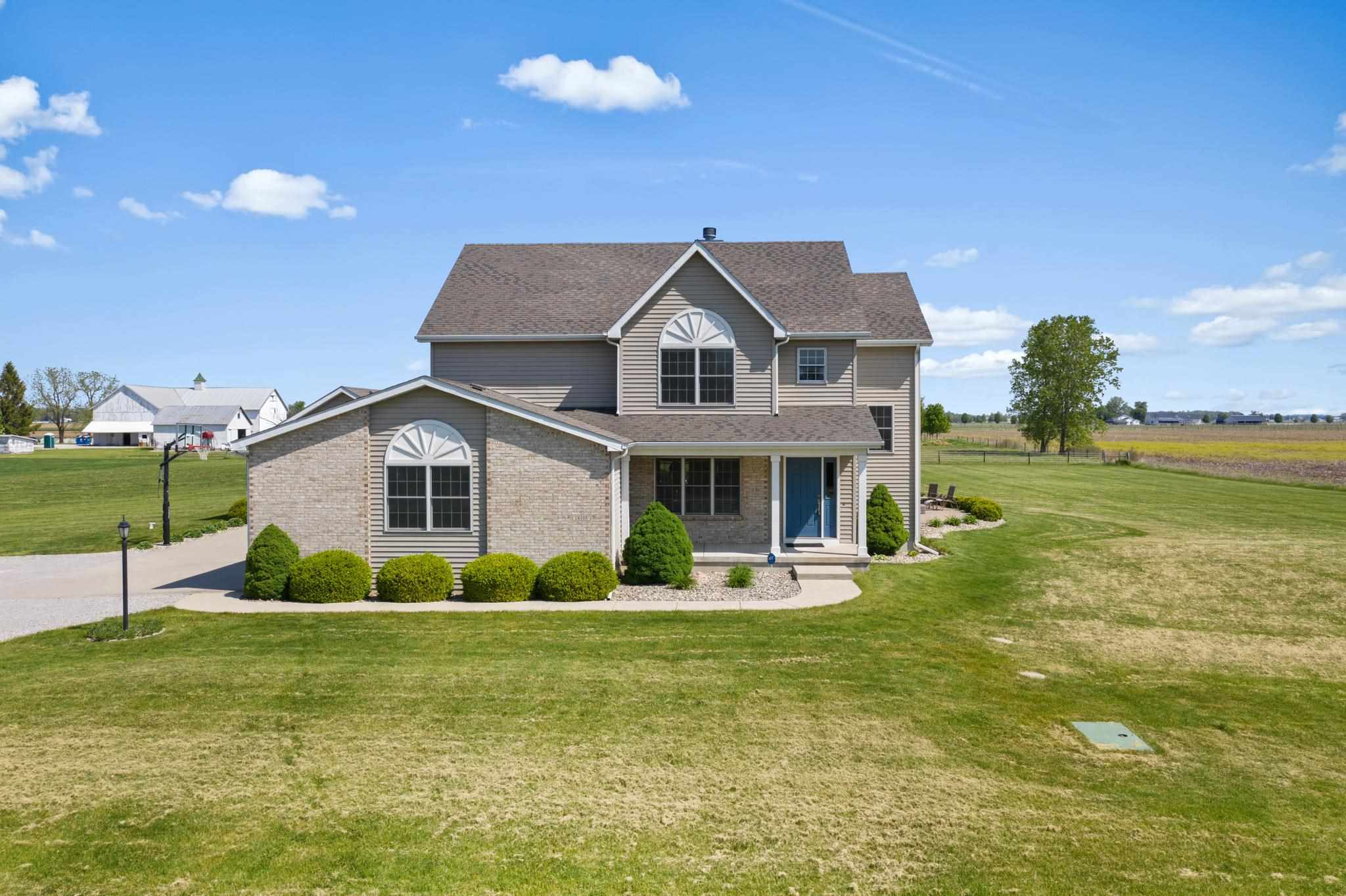 18105 Ehle Road Woodburn, IN 46797 - Photo 2 of 36