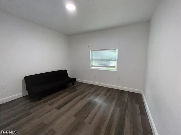 $1,000 | 4180 Sabal Lane, Unit 2, Fort Myers, FL 33905