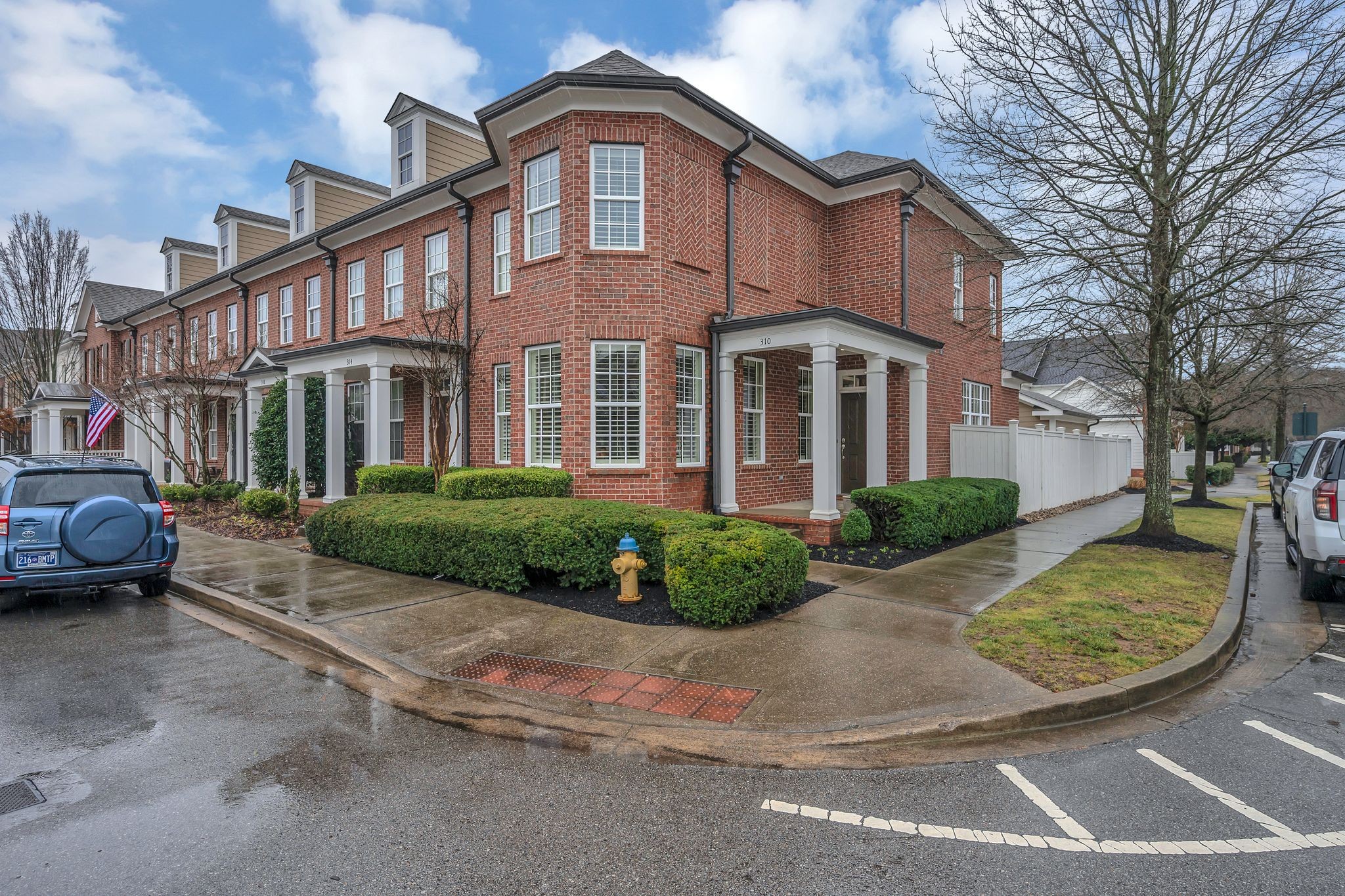 310 Byron Way Franklin, TN 37064 - Photo 3 of 33