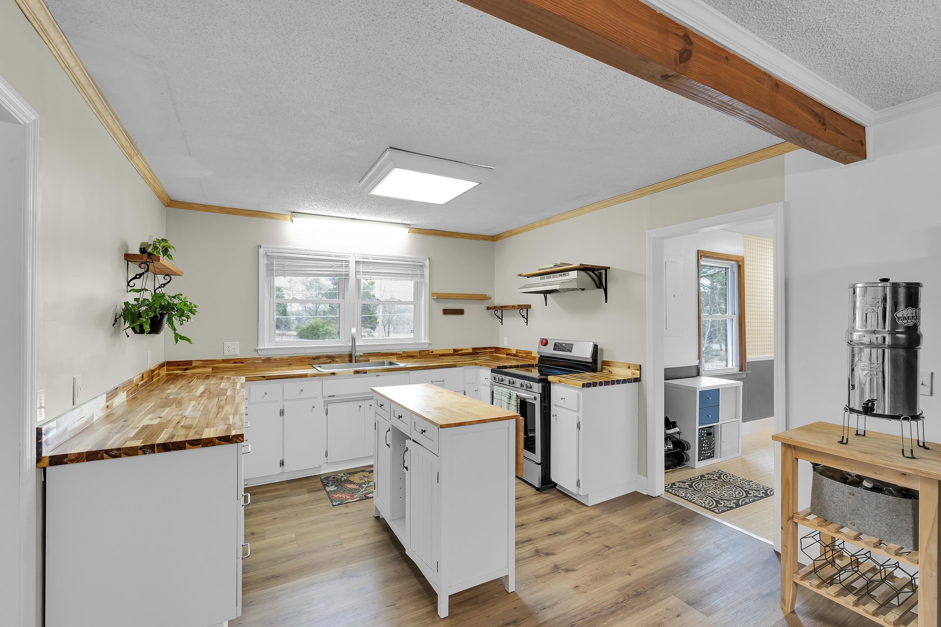 2551 Compton Bridge Road Inman, SC 29349 - Photo 11 of 34