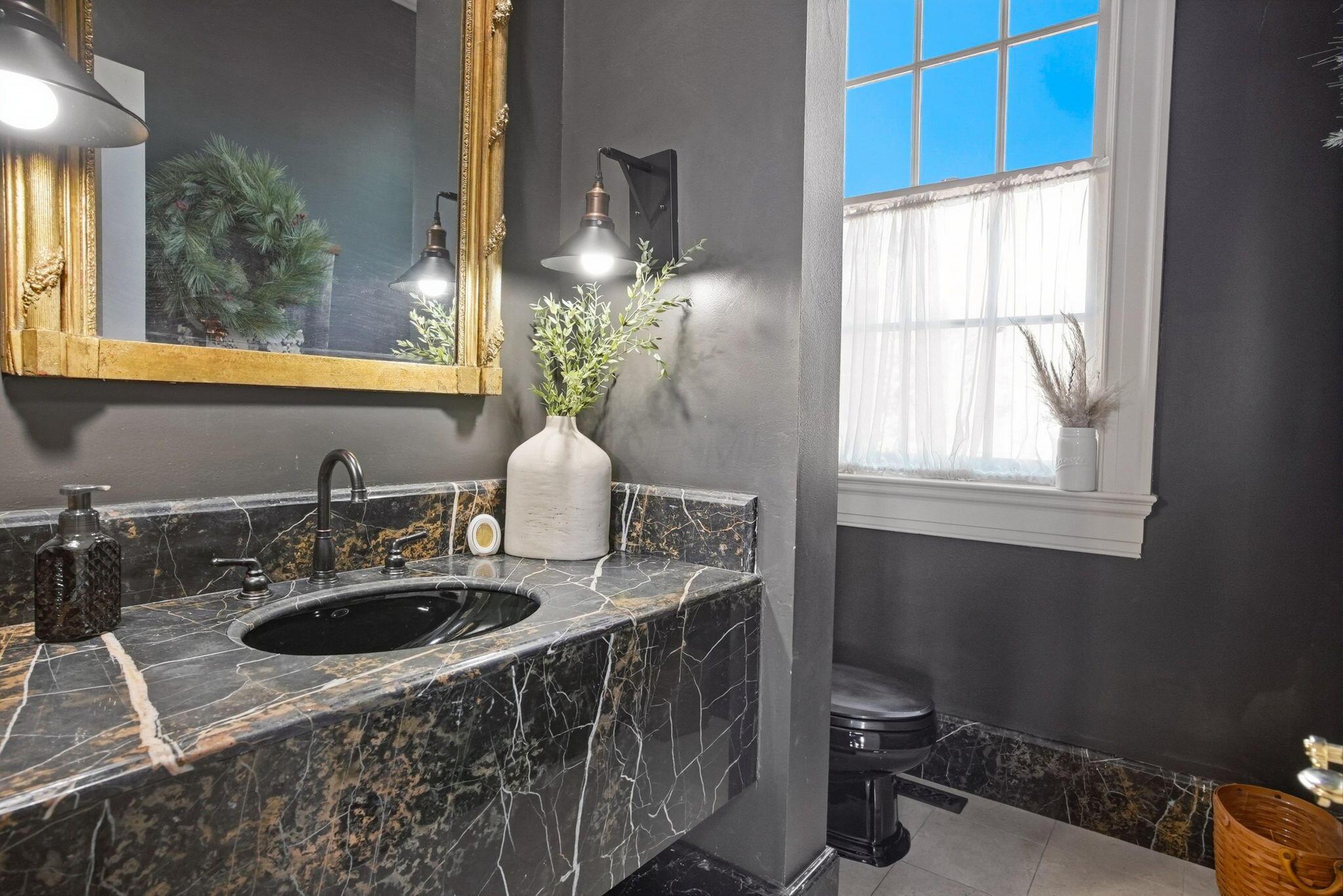 12300 Croton Road Croton, OH 43013 - Photo 17 of 48 Bathroom