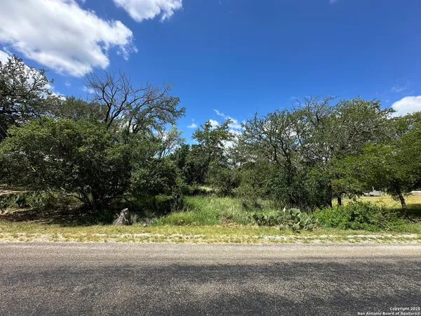 $29,000 | 541 Airview Boulevard, Sunrise Beach, TX 78643