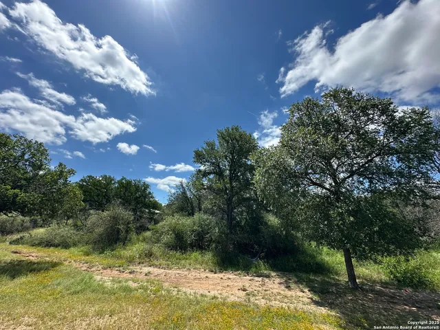 $36,000 | 541 Airview Boulevard, Sunrise Beach, TX 78643