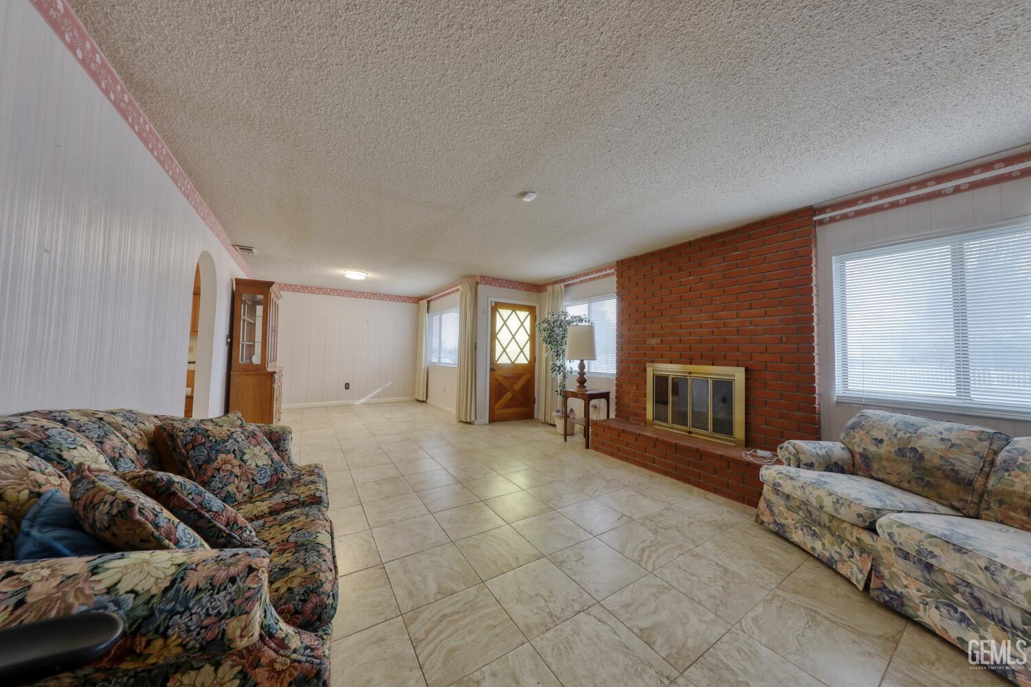 Undisclosed Address Tehachapi, CA 93561 - Photo 11 of 47