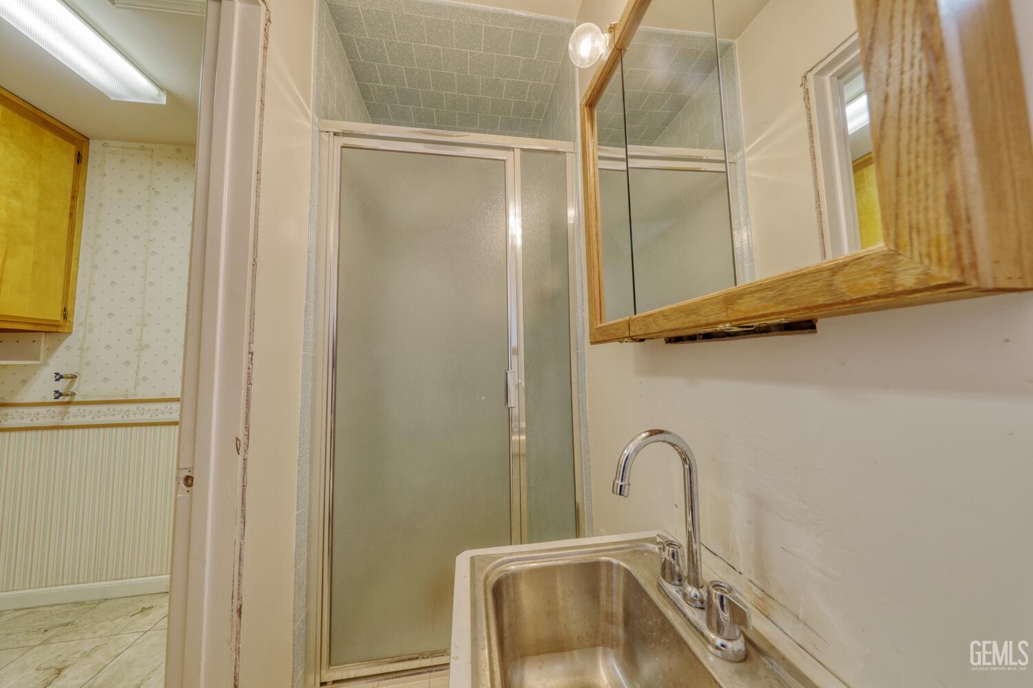 Undisclosed Address Tehachapi, CA 93561 - Photo 25 of 47