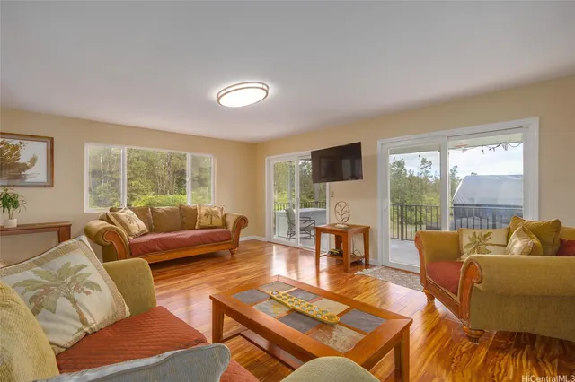 $1,350,000 | 11-3064 Lehua Street, Mountain View, HI 96771