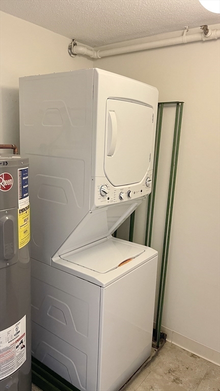 200 Market Street, Unit 505 Lowell, MA 01852 - Photo 20 of 22 a utility room with dryer and washer