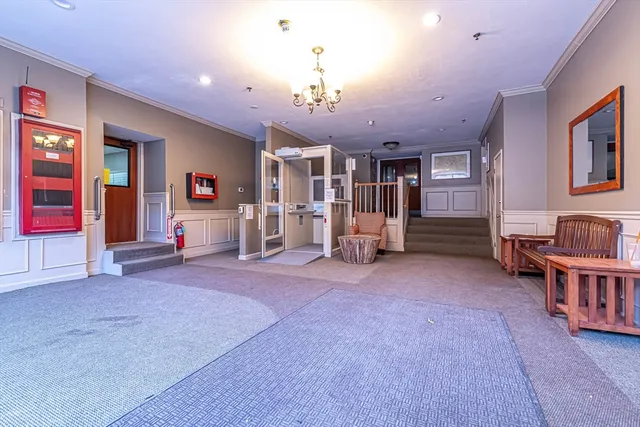 $2,500 | 200 Market Street, Unit STREET, Lowell, MA 01852