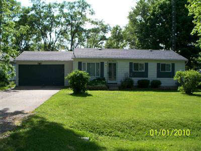 1582 Eberly Road Flint, MI 48532 - Photo 1 of 7 20131961.JPG