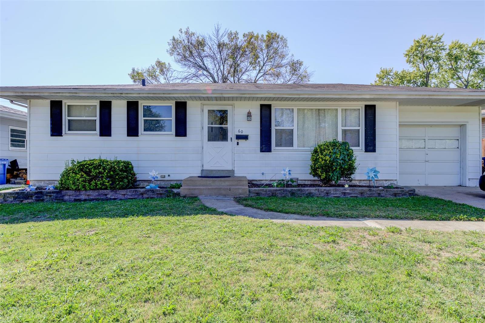60 Ruth Drive Florissant, MO 63031 - Photo 1 of 17 Gallery Image 1