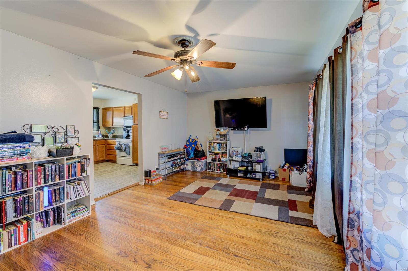 60 Ruth Drive Florissant, MO 63031 - Photo 2 of 17 Gallery Image 2