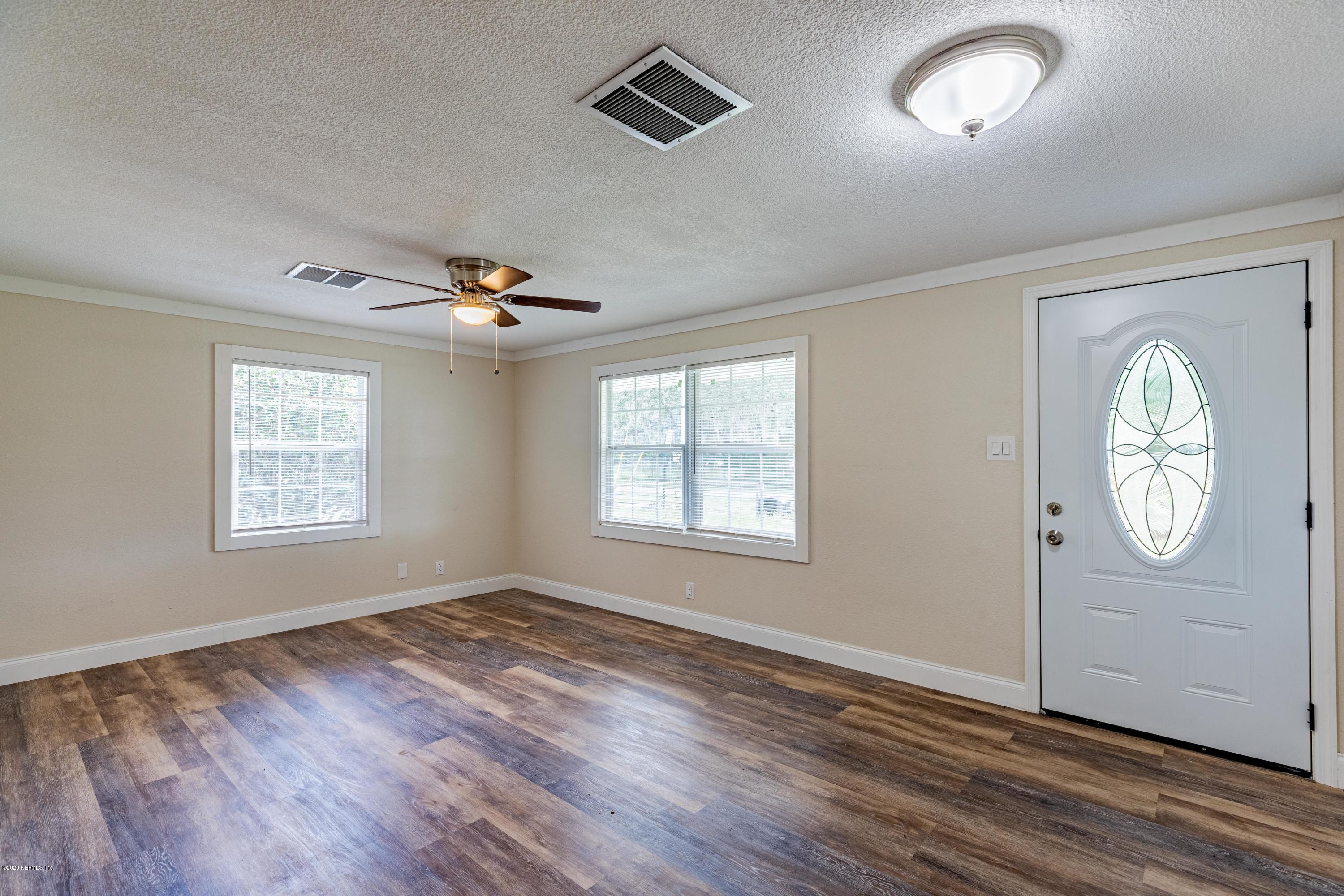 620 Southwest Field Avenue Keystone Heights, FL 32656 - Photo 11 of 68 8 Family Room