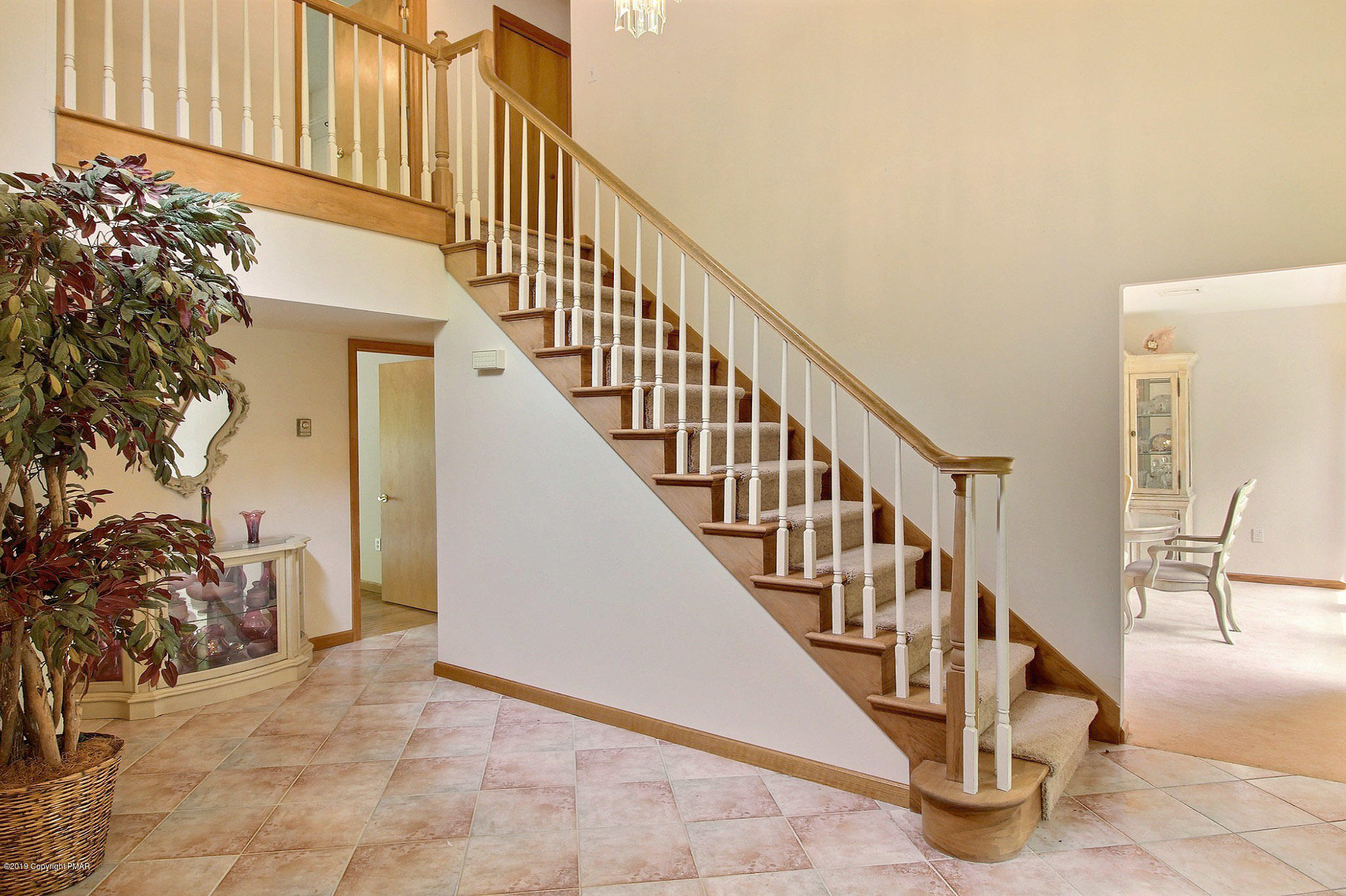 58 Bender Road Gouldsboro, PA 18424 - Photo 20 of 41 Foyer