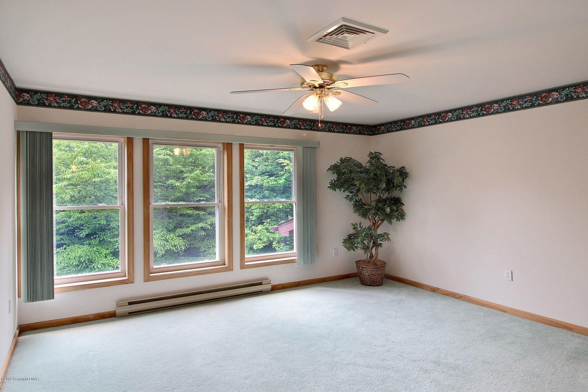 58 Bender Road Gouldsboro, PA 18424 - Photo 33 of 41 Bedroom 3