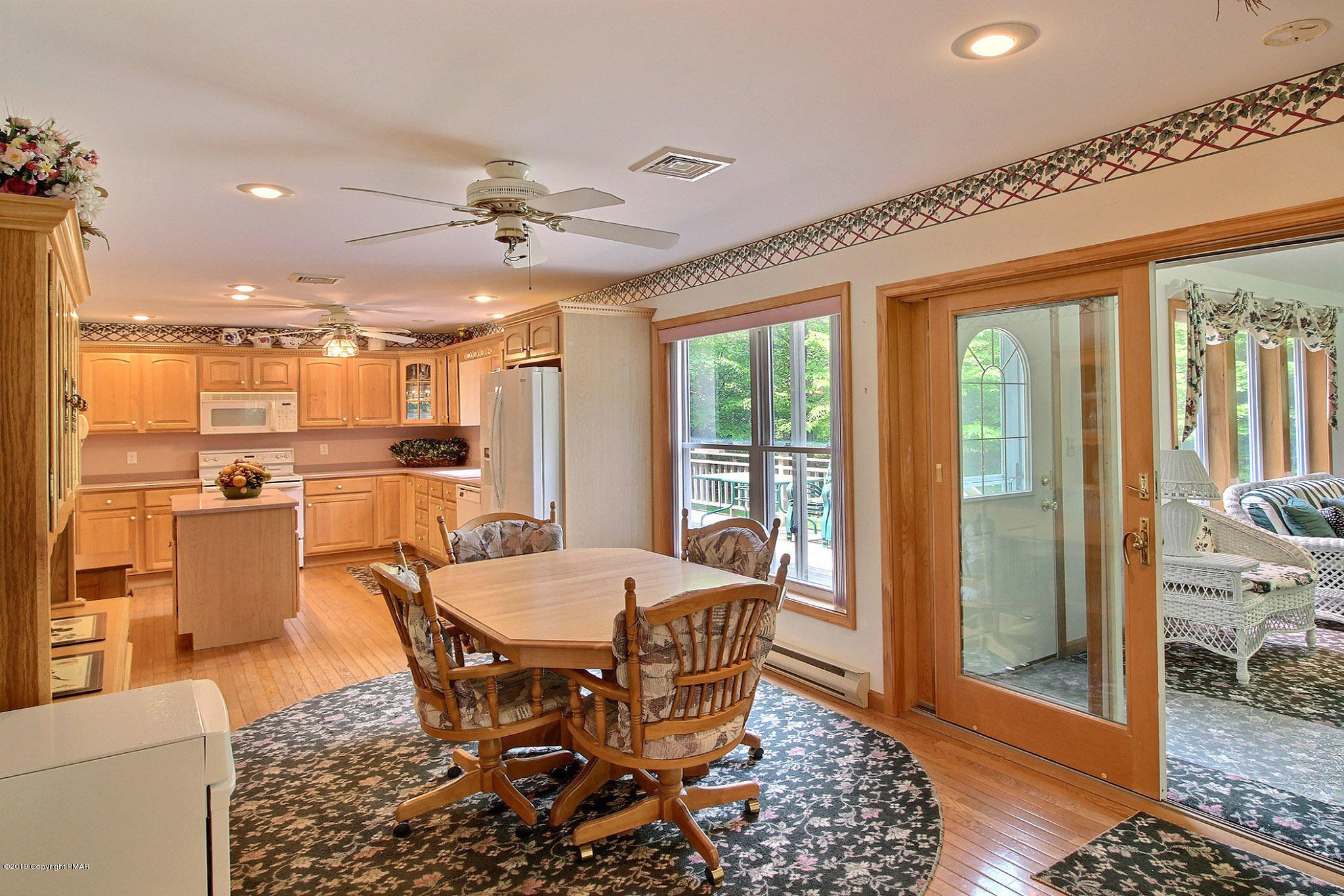58 Bender Road Gouldsboro, PA 18424 - Photo 5 of 41 Kitchen