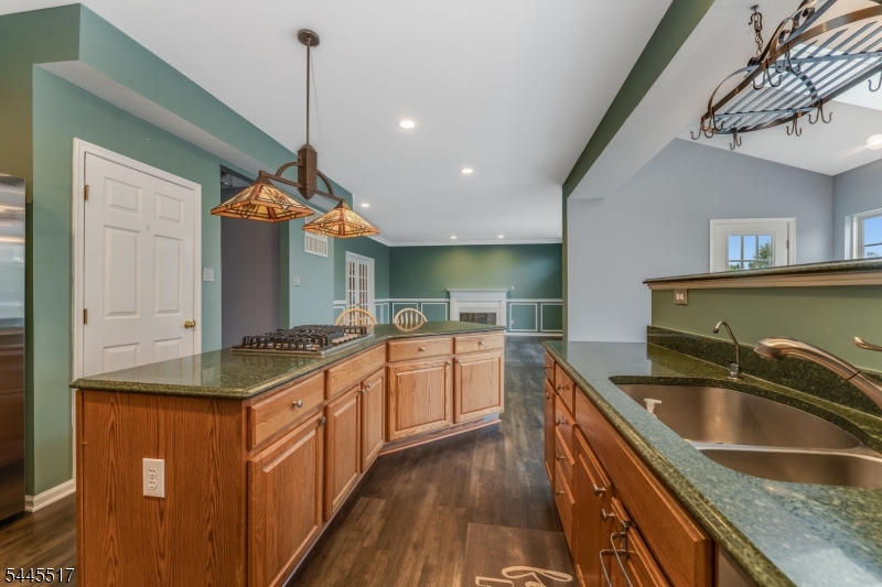 209 Kuhl Road Flemington, NJ 08822 - Photo 17 of 50