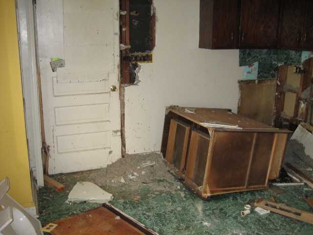 1801 Lockbourne Road Columbus, OH 43207 - Photo 3 of 8