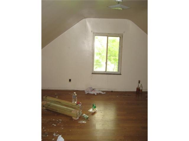 1801 Lockbourne Road Columbus, OH 43207 - Photo 5 of 8
