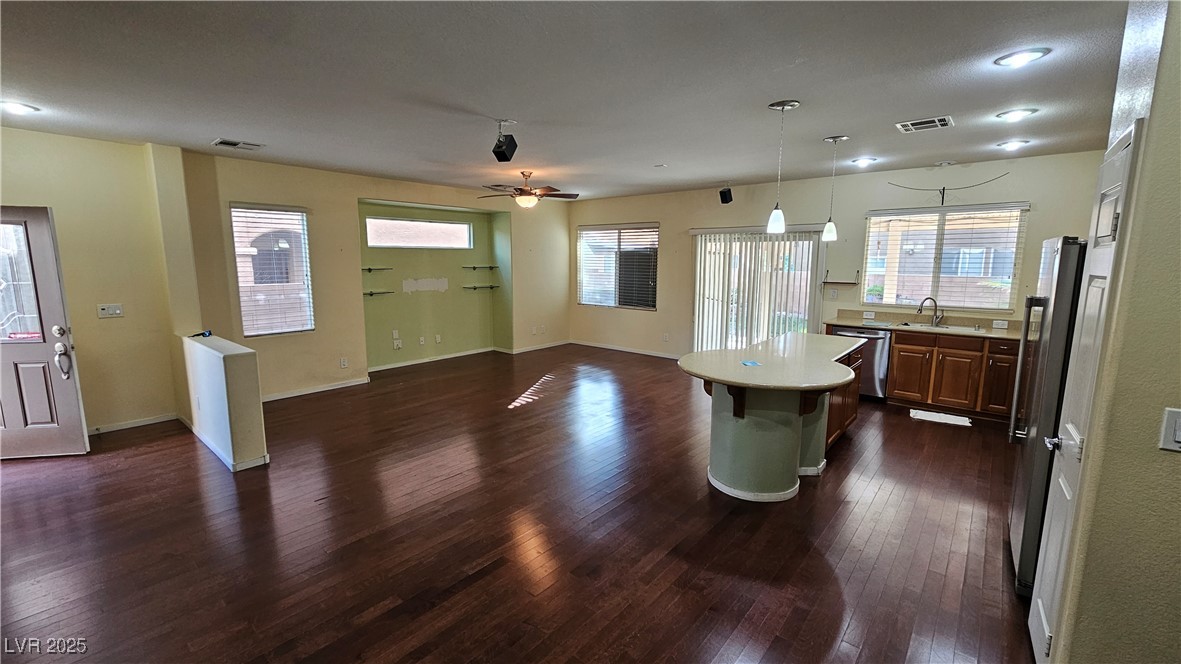 9267 Grassy Weep Court Las Vegas, NV 89178 - Photo 5 of 23