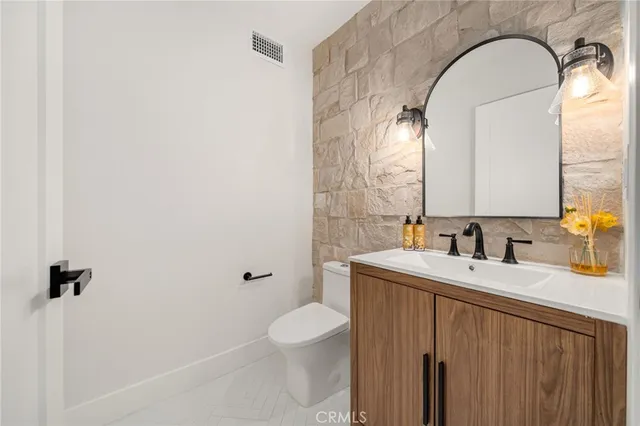 $6,300 | 24362 Via Santa Clara, Mission Viejo, CA 92692