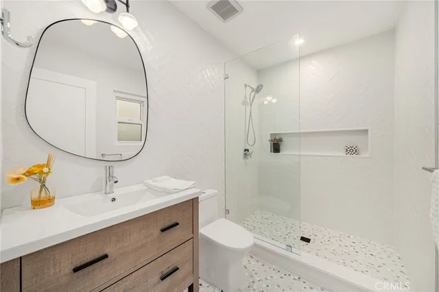 $6,300 | 24362 Via Santa Clara, Mission Viejo, CA 92692