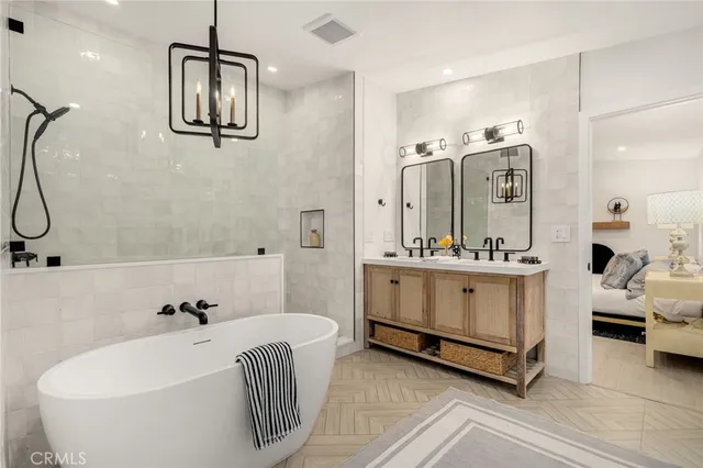 $6,300 | 24362 Via Santa Clara, Mission Viejo, CA 92692