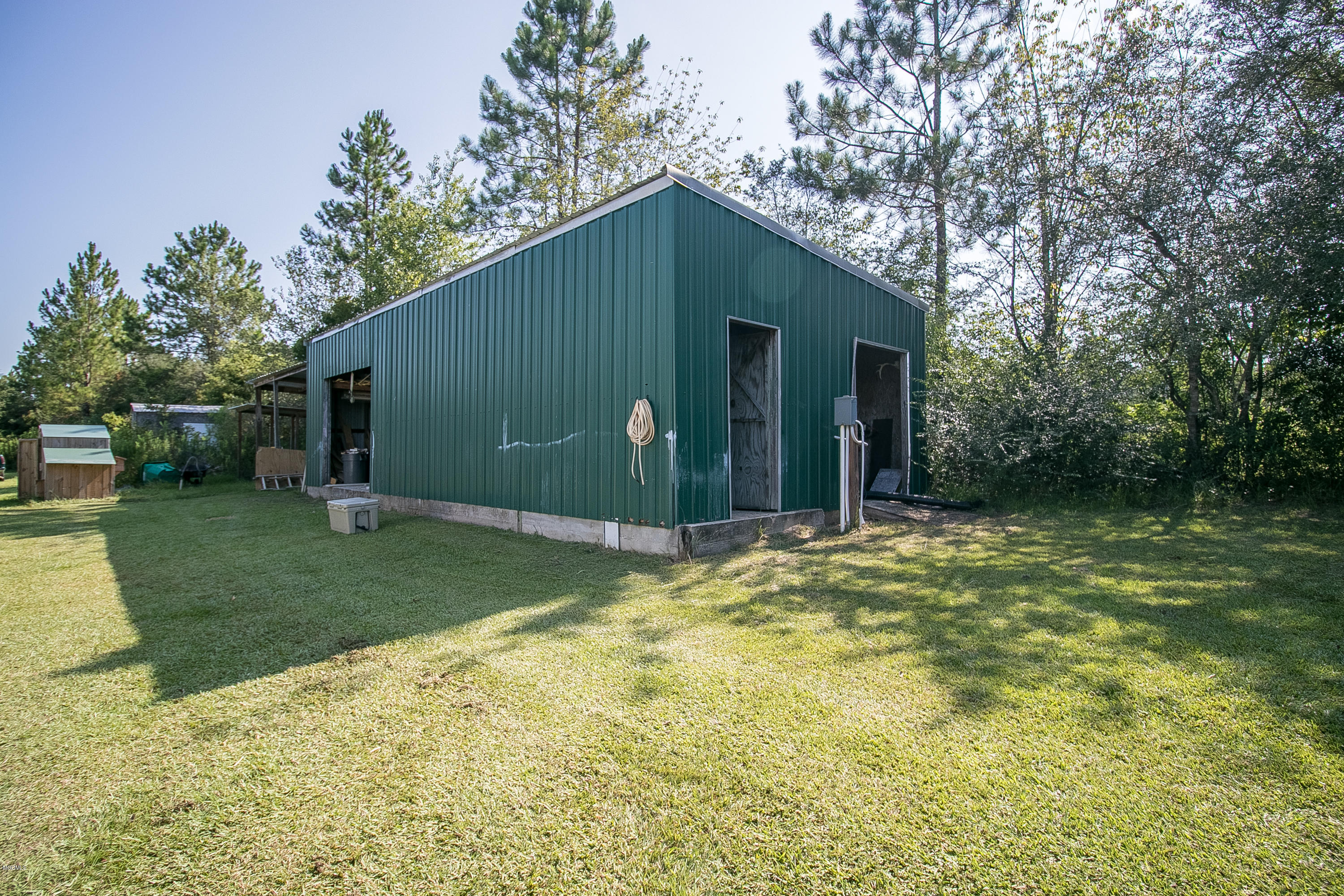 20424 Pete Hickman Road Saucier, MS 39574 - Photo 18 of 25 20424 Pete Hickman Road-114