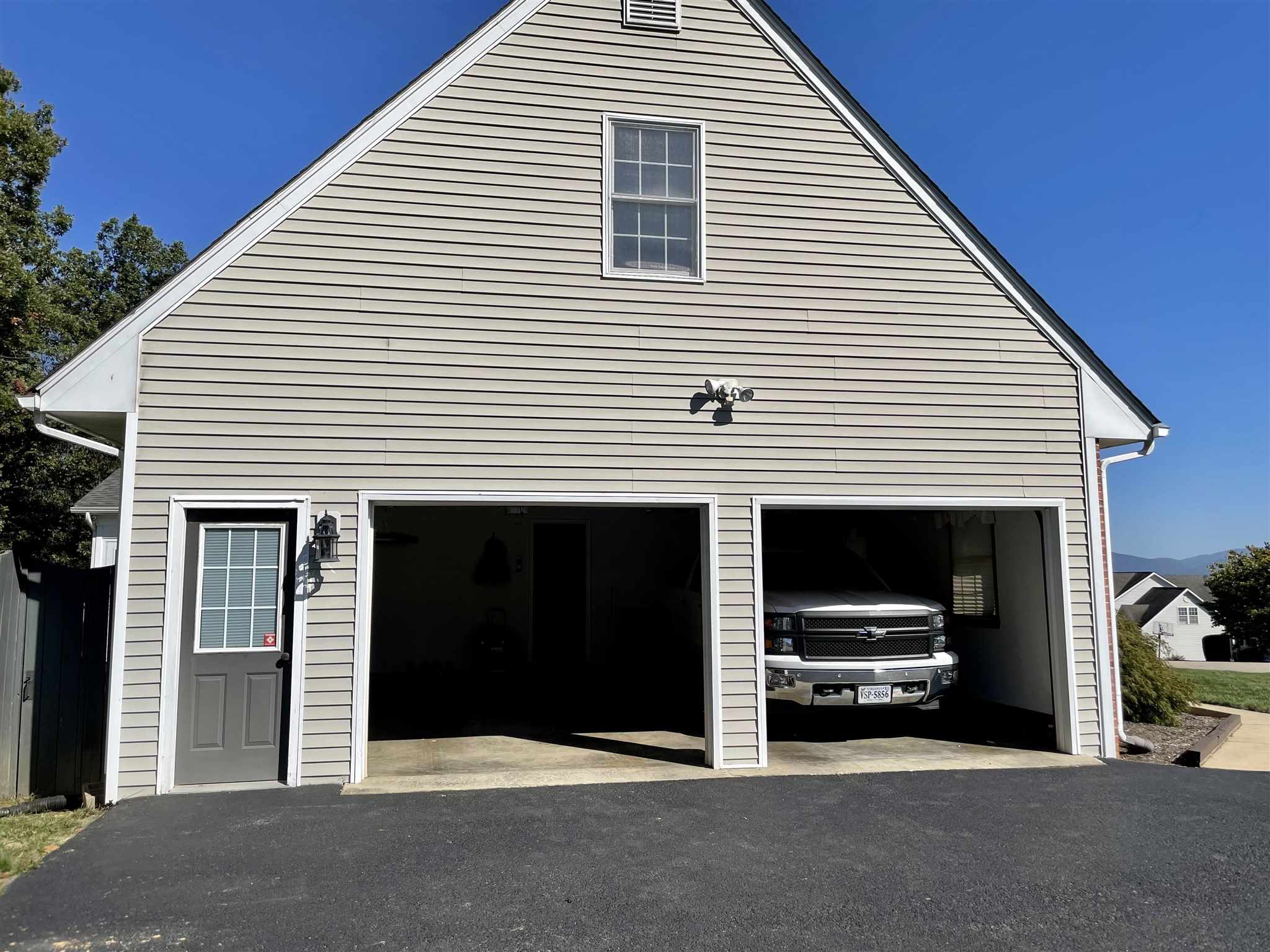 109 Long Bow Road Waynesboro, VA 22980 - Photo 4 of 42 a view of a house with a large space