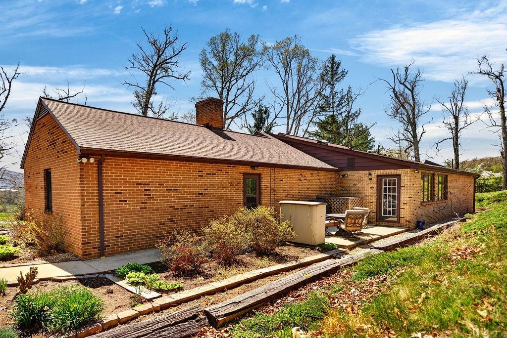 329 Red Hill Road Fairfield, VA 24435 - Photo 46 of 74