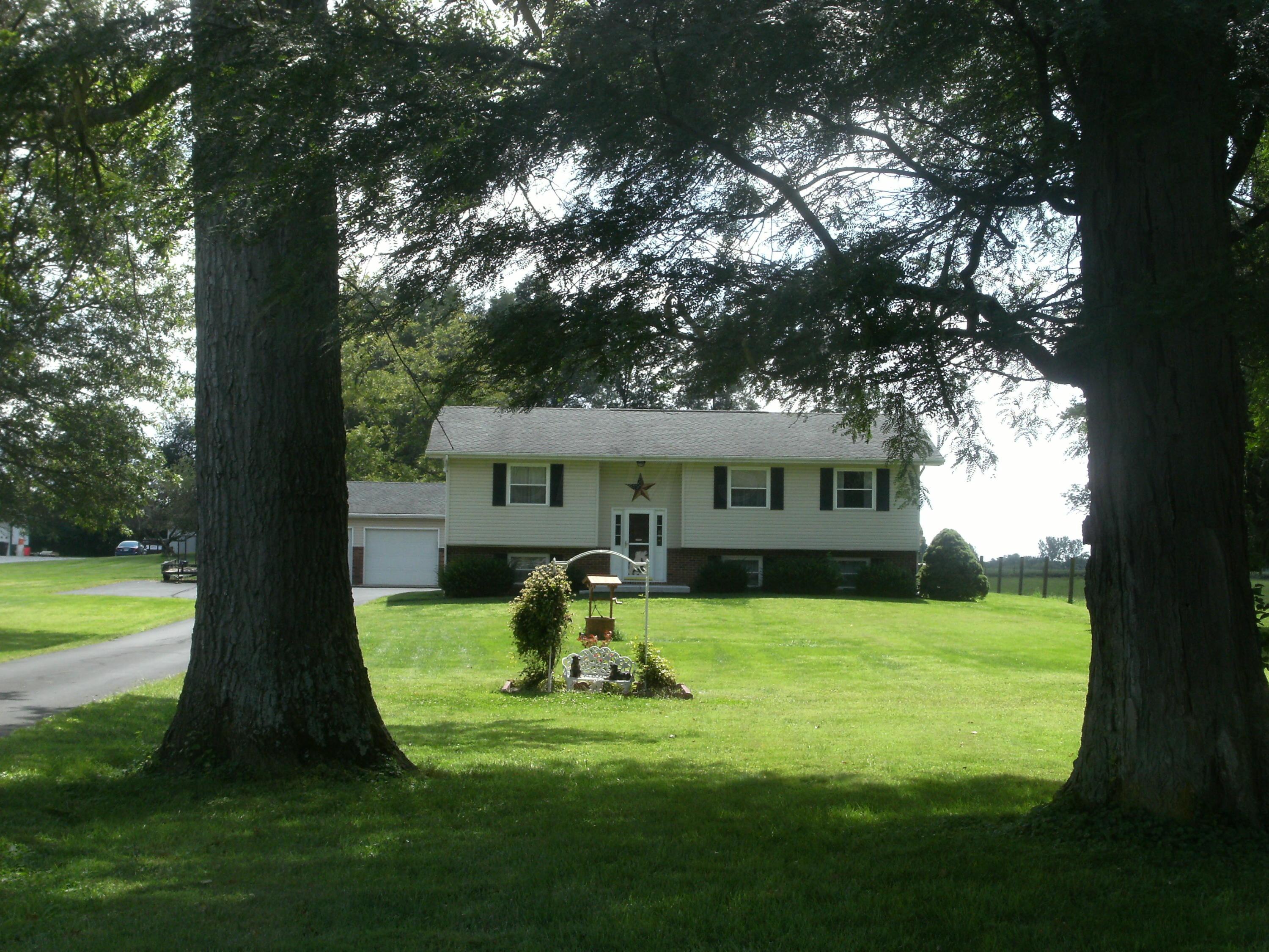 4591 Bell Station Road Circleville, OH 43113 - Photo 2 of 26